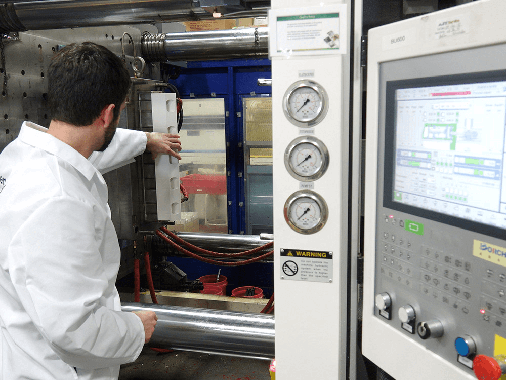 ighly Regulated Injection Molding | Aero-Plastics